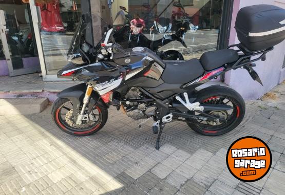 Motos - Benelli Trk 251 2022 Nafta 14000Km - En Venta