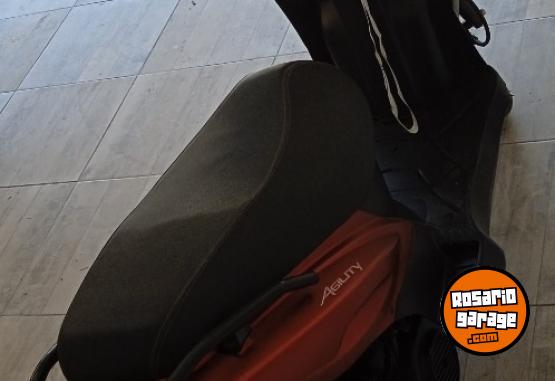 Motos - Kymco Agility 125 2022 Nafta 4700Km - En Venta