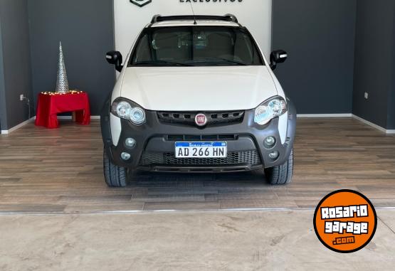 Utilitarios - Fiat Strada Adventure 2018 Nafta 129800Km - En Venta