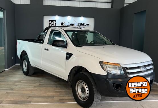 Camionetas - Ford Ranger CS XL 2014 Diesel 180000Km - En Venta