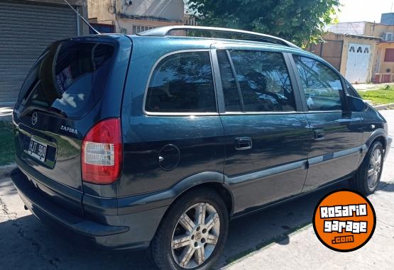 Autos - Chevrolet Zafira 2009 GNC 200000Km - En Venta