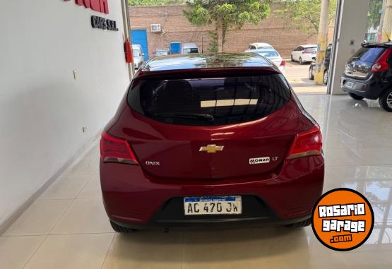 Autos - Chevrolet Onix 2018 Nafta 109000Km - En Venta