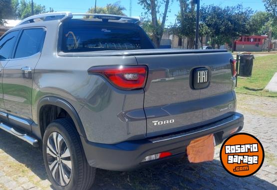 Camionetas - Fiat Toro volcano 1.3T 2024 Nafta 8200Km - En Venta