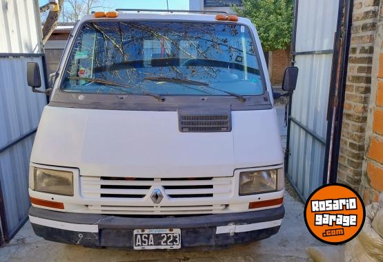 Utilitarios - Renault Trafic 1996 GNC 111111Km - En Venta