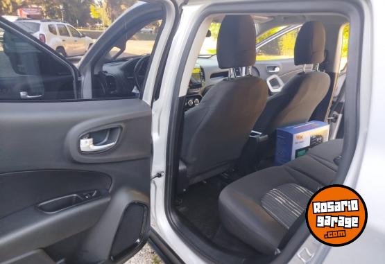 Camionetas - Fiat TORO FREEDOM 4X4 - AT9 2018 Diesel 90000Km - En Venta