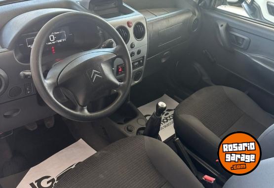 Utilitarios - Citroen Berlingo Furgon 2022 Diesel 65000Km - En Venta