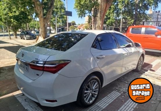 Autos - Toyota COROLLA 2019 Nafta 120000Km - En Venta