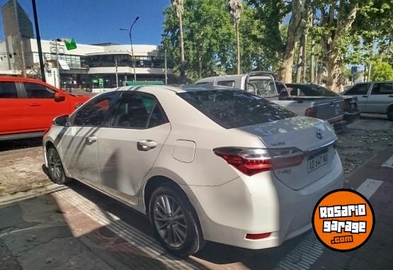 Autos - Toyota COROLLA 2019 Nafta 120000Km - En Venta