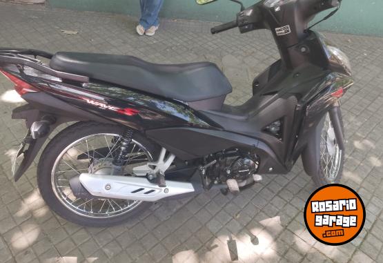 Motos - Honda Wave 110 2023 Nafta 8000Km - En Venta