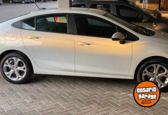 Autos - Chevrolet Cruze LT 2023 Nafta 33000Km - En Venta