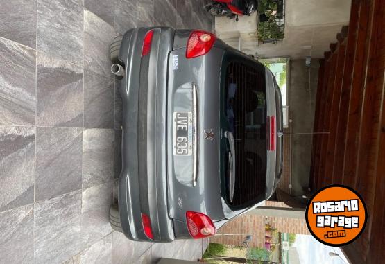 Autos - Peugeot 207 2011 Nafta 150000Km - En Venta