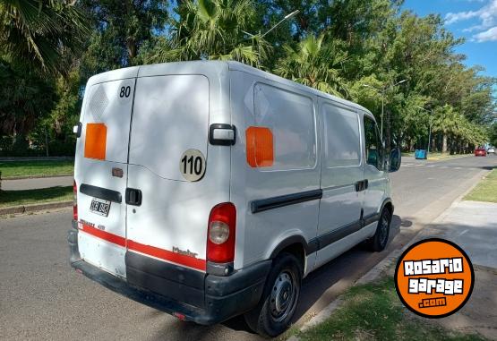 Utilitarios - Renault Master 2009 Diesel 335000Km - En Venta