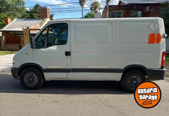 Utilitarios - Renault Master 2009 Diesel 335000Km - En Venta