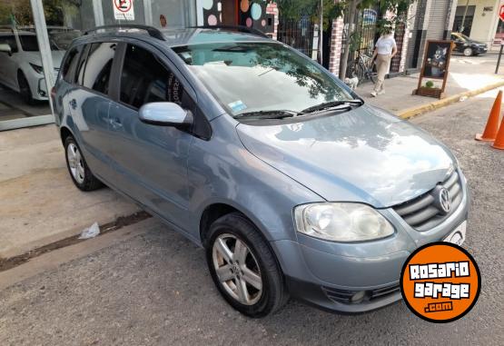 Autos - Volkswagen Suran 2009 Nafta 181000Km - En Venta