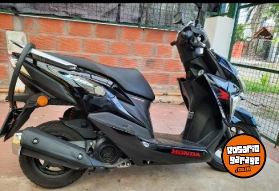 Motos - Honda New elite 2019 Nafta 9700Km - En Venta