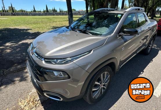 Autos - Fiat TORO VOLCANO 2020 Diesel 59000Km - En Venta