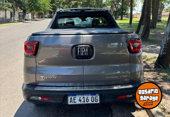 Autos - Fiat TORO VOLCANO 2020 Diesel 59000Km - En Venta