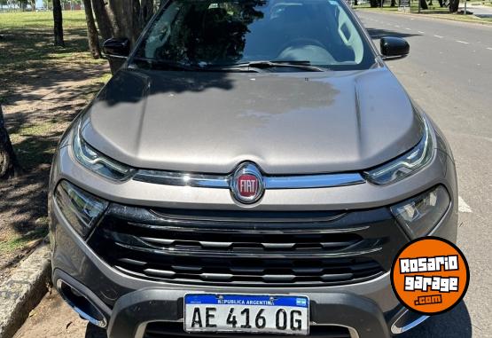 Autos - Fiat TORO VOLCANO 2020 Diesel 59000Km - En Venta