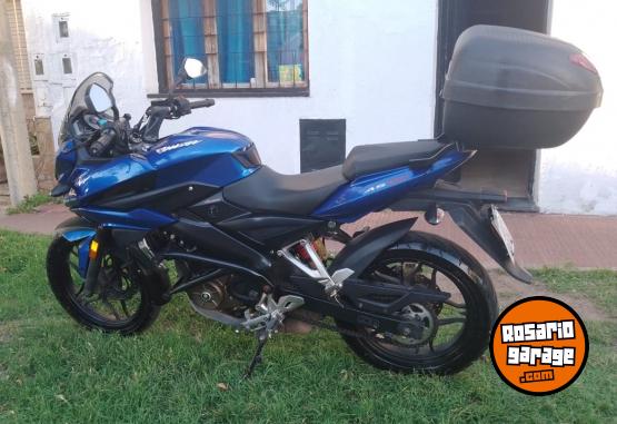 Motos - Bajaj Rouser 200 cc AS 2017 Nafta 21000Km - En Venta