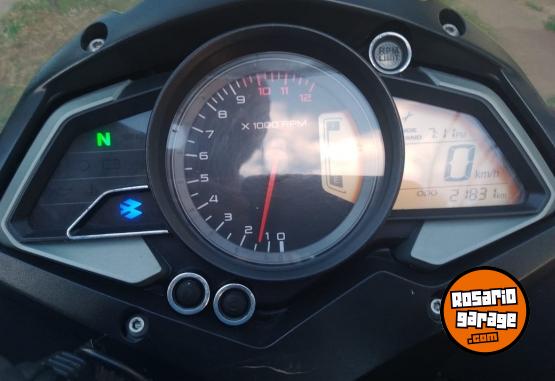 Motos - Bajaj Rouser 200 cc AS 2017 Nafta 21000Km - En Venta