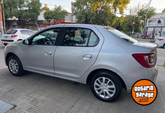 Autos - Renault Logan 2021 GNC 65000Km - En Venta