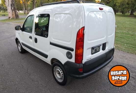 Utilitarios - Renault Kangoo - berlingo, partne 2015 GNC 241000Km - En Venta