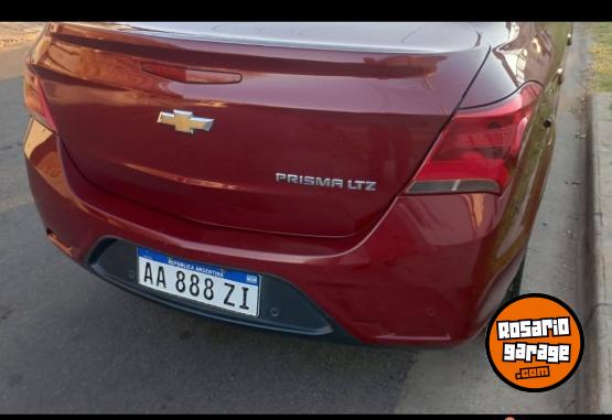 Autos - Chevrolet Prisma 2017 Nafta 92900Km - En Venta