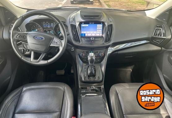 Camionetas - Ford Kuga 2019 Nafta 98000Km - En Venta