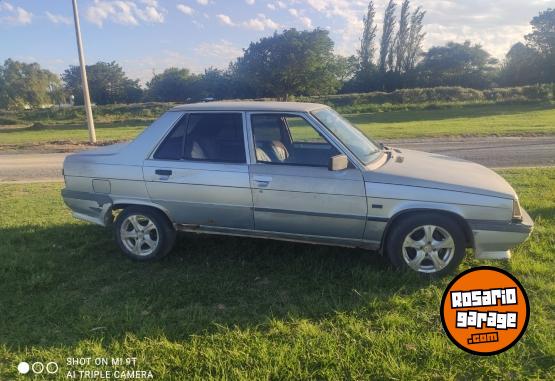 Autos - Renault 9 Mod 95 1995 Nafta 332265Km - En Venta