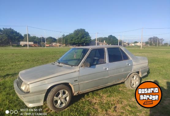 Autos - Renault 9 Mod 95 1995 Nafta 332265Km - En Venta