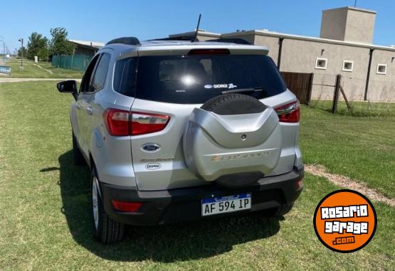 Camionetas - Ford Ecosport 2022 Nafta 7500Km - En Venta