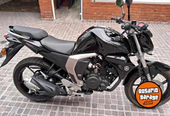 Motos - Yamaha FZ 150 c.c. 2023 Nafta 1400Km - En Venta