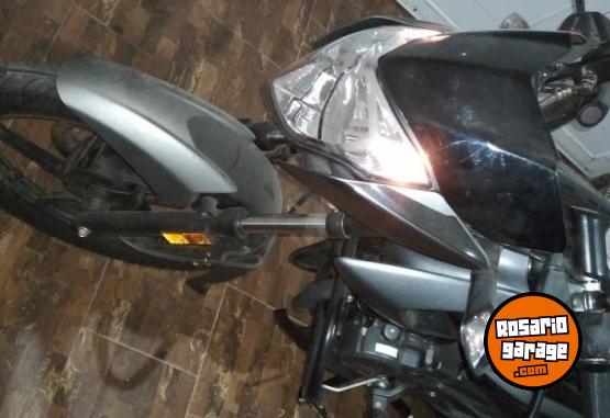 Motos - Bajaj ROUSER NS 125 2021 Nafta 350Km - En Venta