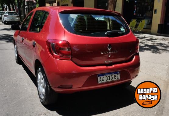 Autos - Renault Sandero 2017 Nafta 99000Km - En Venta