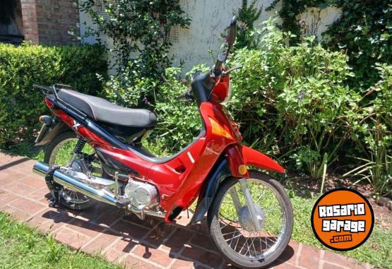 Motos - Motomel DLX 110 2022 Nafta 3548Km - En Venta