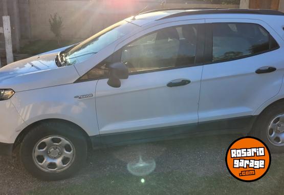 Camionetas - Ford Ecosport kinectic SE 2013 Nafta 157000Km - En Venta