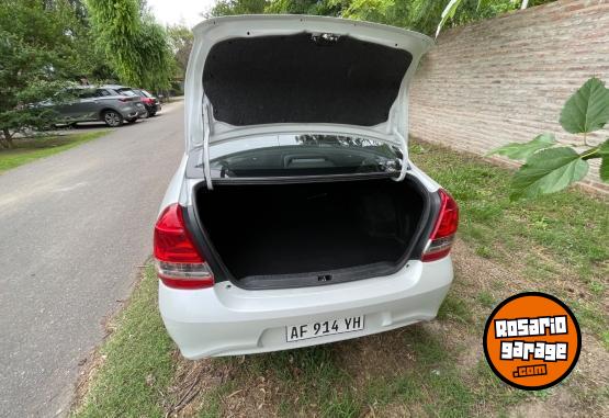 Autos - Toyota Etios 2023 Nafta 46300Km - En Venta