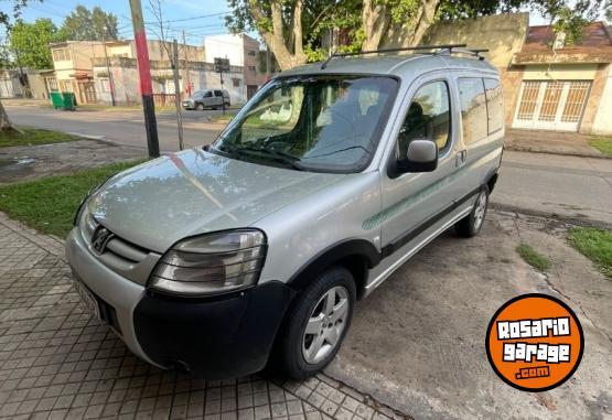 Utilitarios - Peugeot Partner patagonica cvt pl 2017 Diesel 230000Km - En Venta