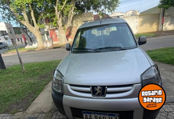 Utilitarios - Peugeot Partner patagonica cvt pl 2017 Diesel 230000Km - En Venta