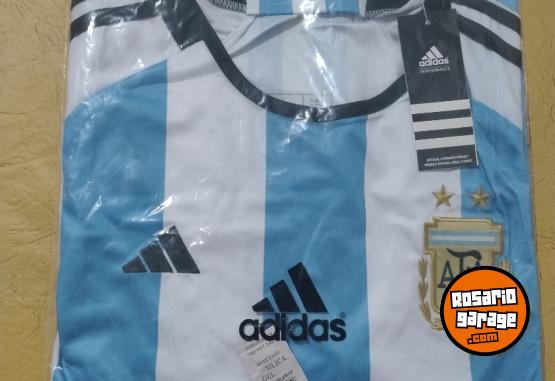 Indumentaria - Camiseta de la seleccin Argentina replica premium - En Venta