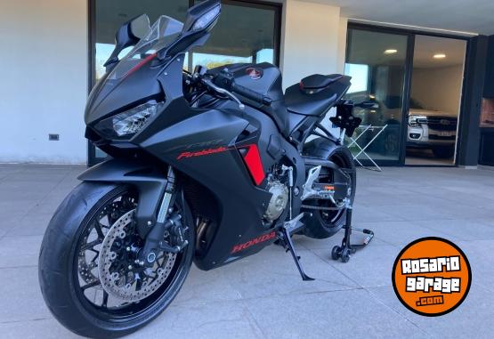 Motos - Honda CBR 1000 2018 Nafta 7000Km - En Venta