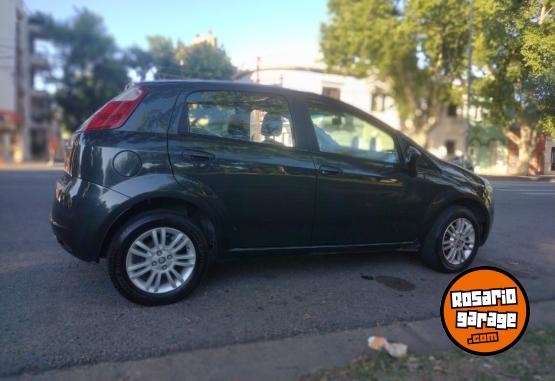 Autos - Fiat Punto Atractive 2011 Nafta 120000Km - En Venta