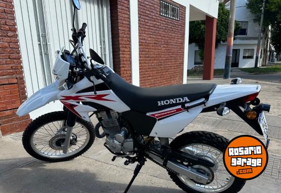 Motos - Honda Xr 250 2024 Nafta 1300Km - En Venta