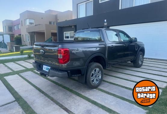 Camionetas - Ford Ranger XLS V6 2023 Diesel 300Km - En Venta