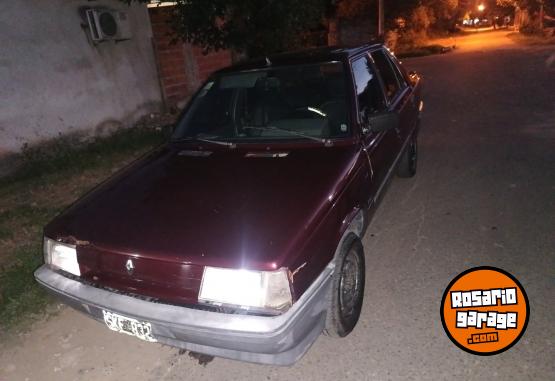 Autos - Renault 9 1994 GNC 300000Km - En Venta