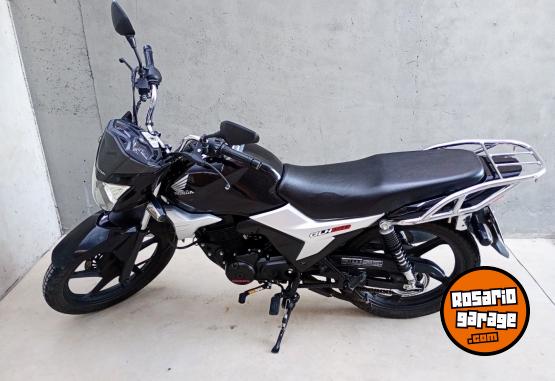 Motos - Honda GLH 2023 Nafta 8200Km - En Venta