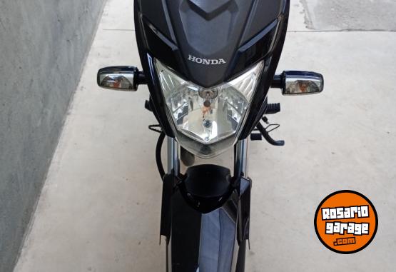 Motos - Honda GLH 2023 Nafta 8200Km - En Venta