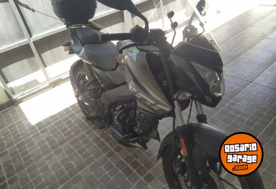 Motos - Bajaj Rouser 2022 Nafta 5500Km - En Venta