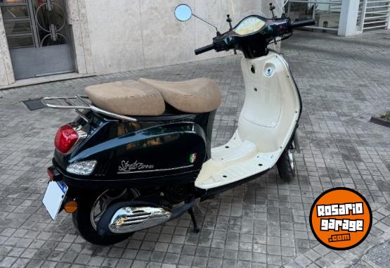 Motos - Motomel Strato Euro 2021 Nafta 11600Km - En Venta