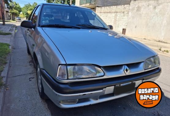 Autos - Renault R19 RND Tricuerpo 1997 Diesel 146400Km - En Venta